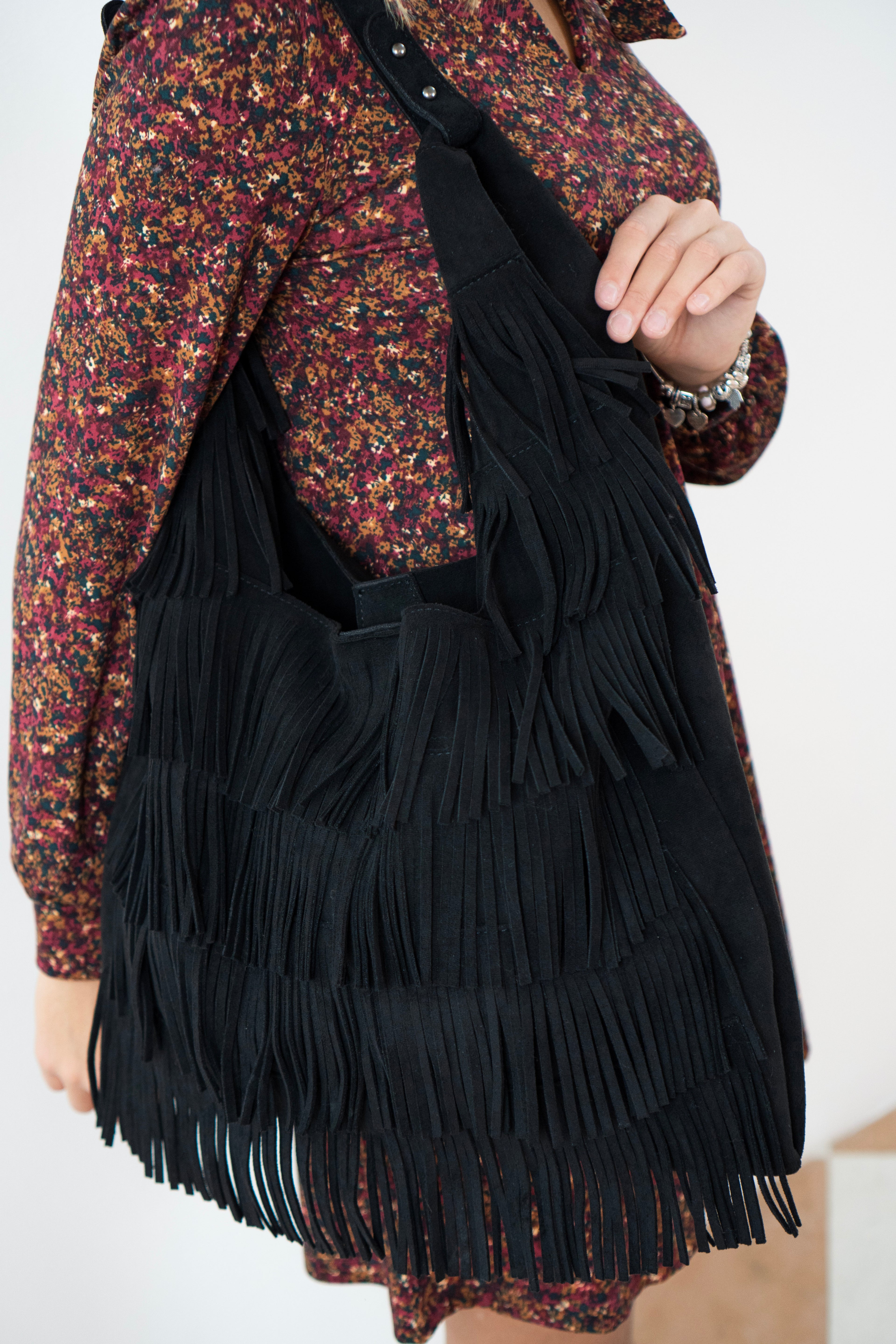 Borsa con Frange – Effetto Suede