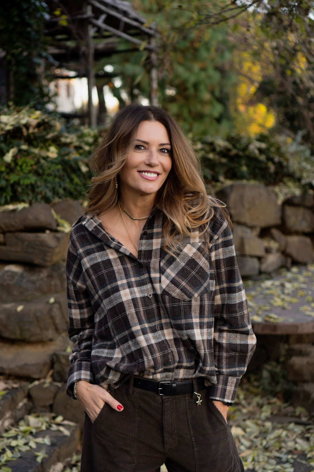 CAMICIA A QUADRI NEI TONI DEL MARRONE