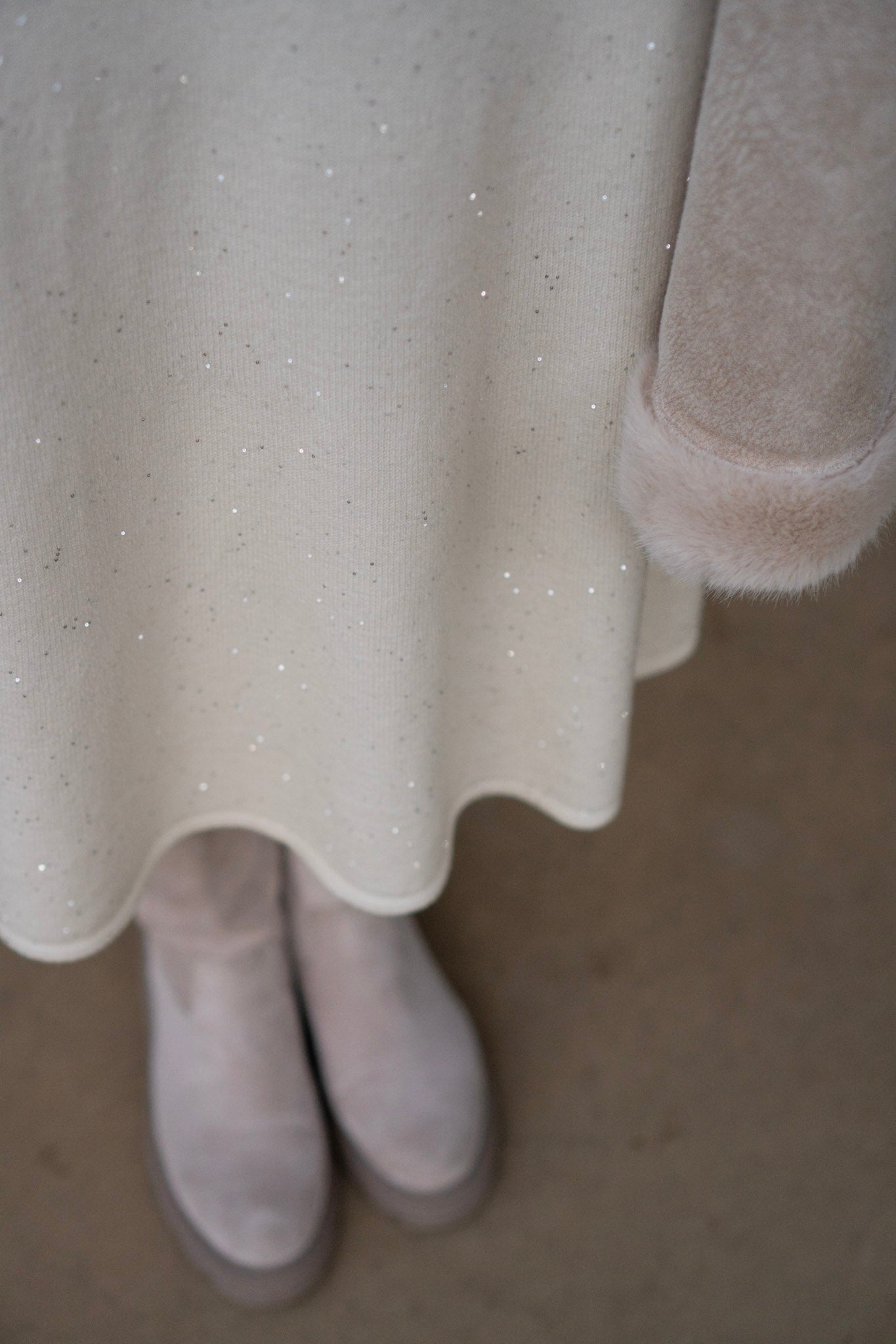 GONNA SVASATA BIANCA CON BRILLANTINI