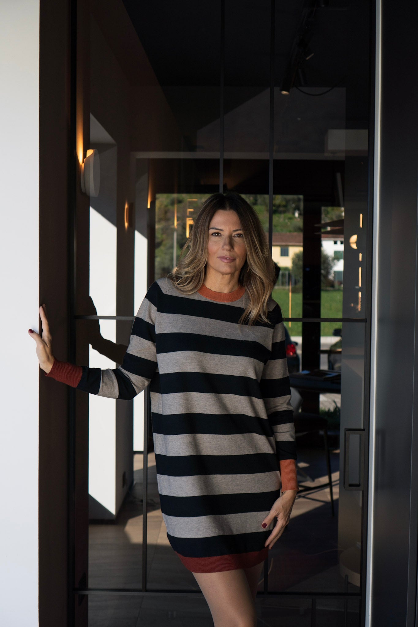 ABITO DRITTO A RIGHE