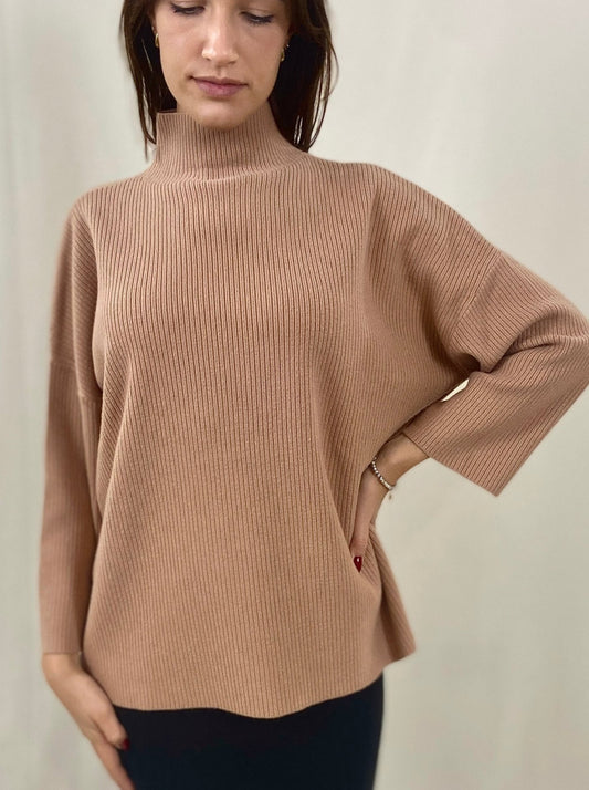 Maglia Cammello a Lupetto con Coste Larghe